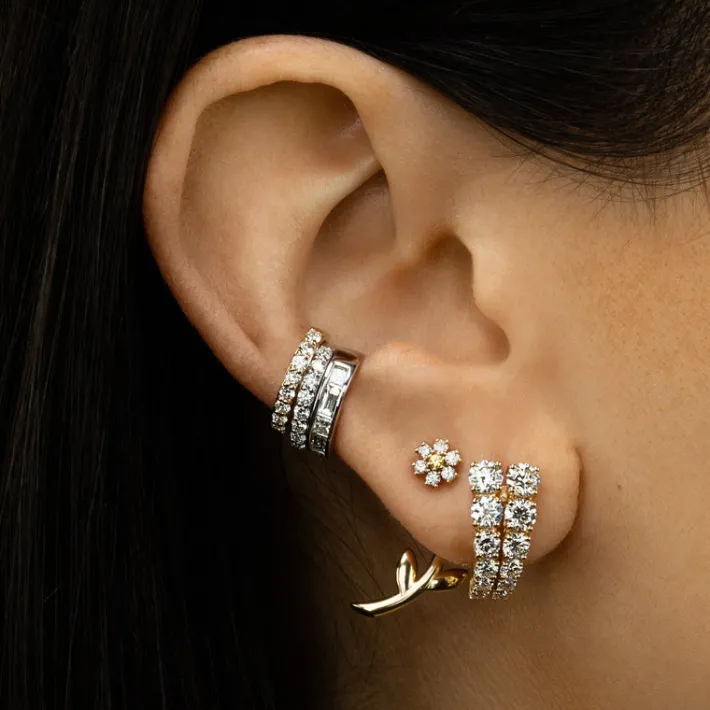 The Last Line Mini Teddy Flower Earring