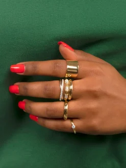The Last Line With a Twist Brunch Ring