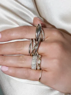 The Last Line With a Twist Cocktail Ring