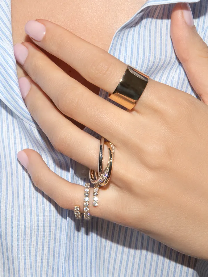 The Last Line With a Twist Date Ring